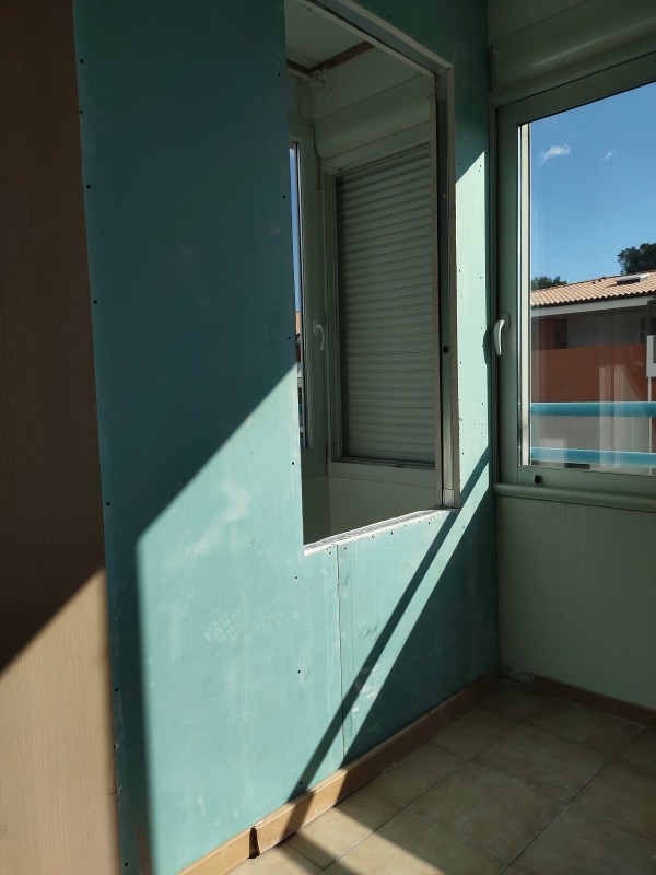 Cloison avec Menuiserie